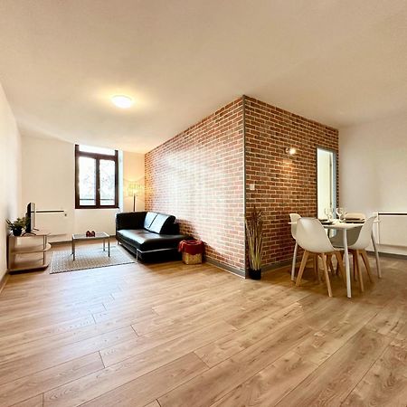 La Confluence - Vue Imprenable & Hyper Centre Apartment Mont-de-Marsan Exterior photo
