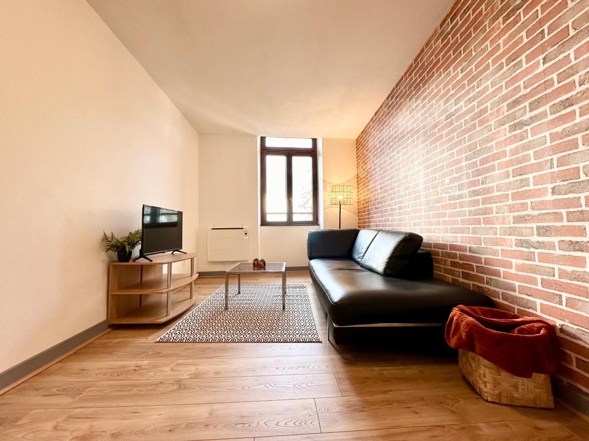 La Confluence - Vue Imprenable & Hyper Centre Apartment Mont-de-Marsan Exterior photo
