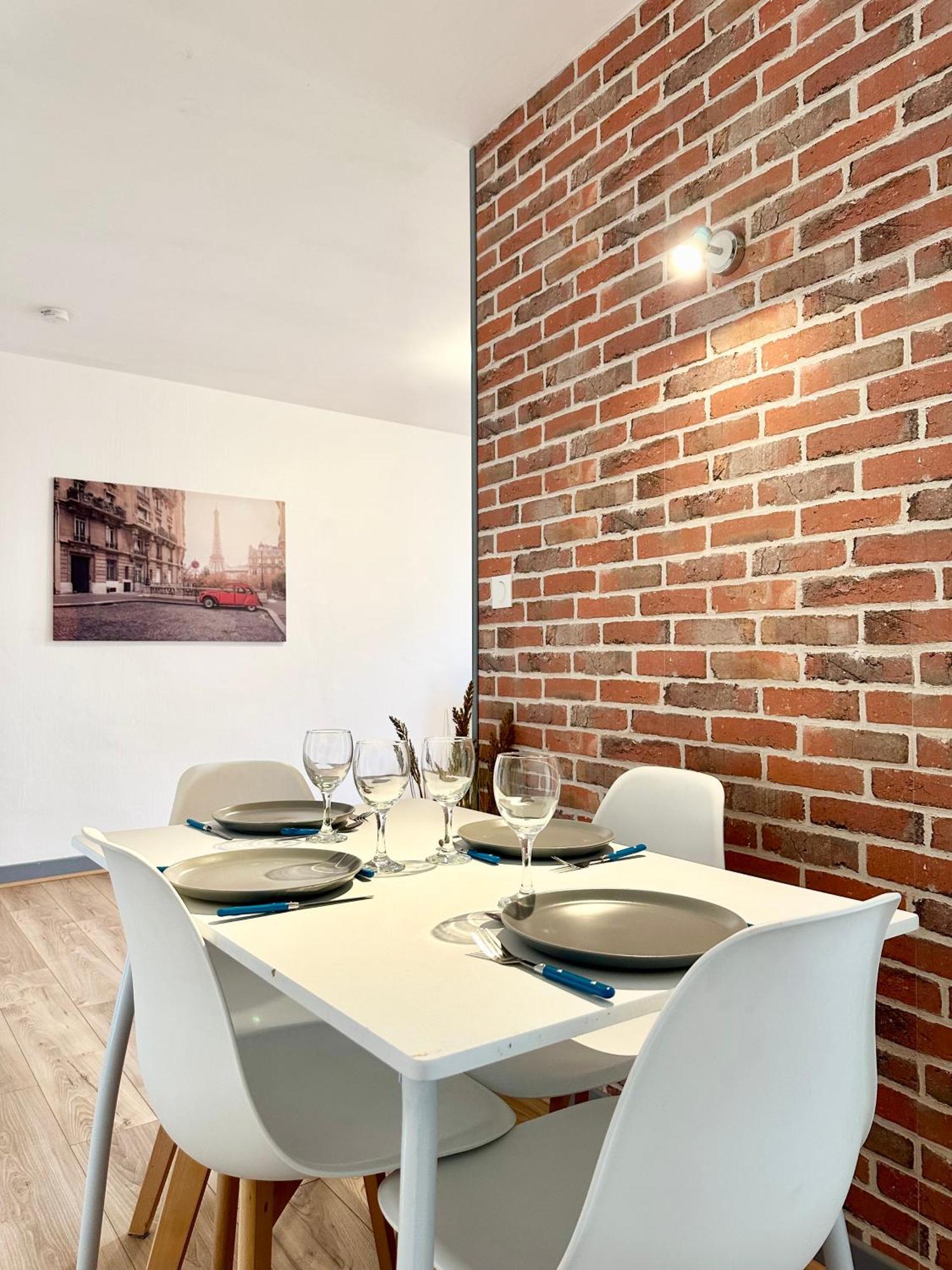 La Confluence - Vue Imprenable & Hyper Centre Apartment Mont-de-Marsan Exterior photo